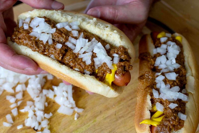 20 Favorite Foods You're Ruining By Storing In The Fridge, Michigan Style - Decor Hint American Coney Island Chili