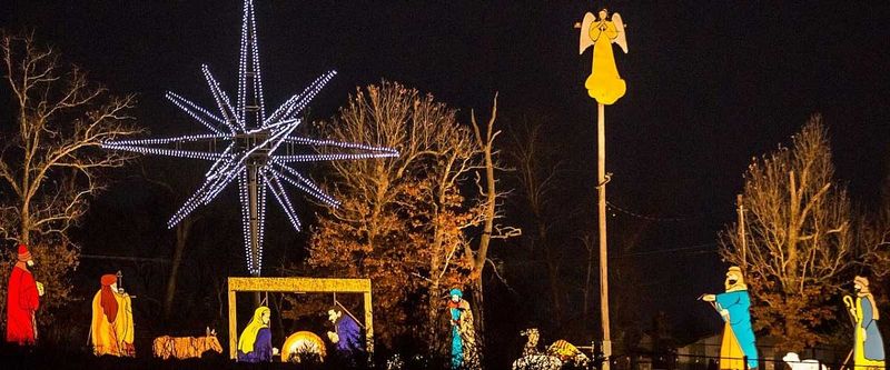Branson's Adoration Parade and Nativity Lighting