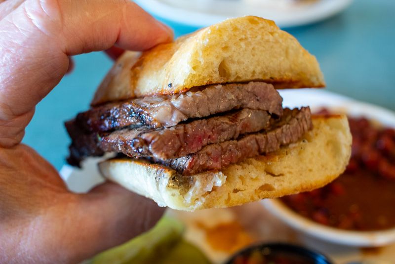 11 California BBQ Legends Still Smoking Over Red Oak - Decor Hint 101 Grill – Roadside BBQ Excellence
