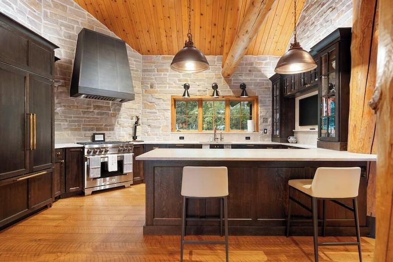 10 Kitchens In Michigan Lake Homes That Might Make The View The Star - Decor Hint Houghton Lake Cabin Kitchen