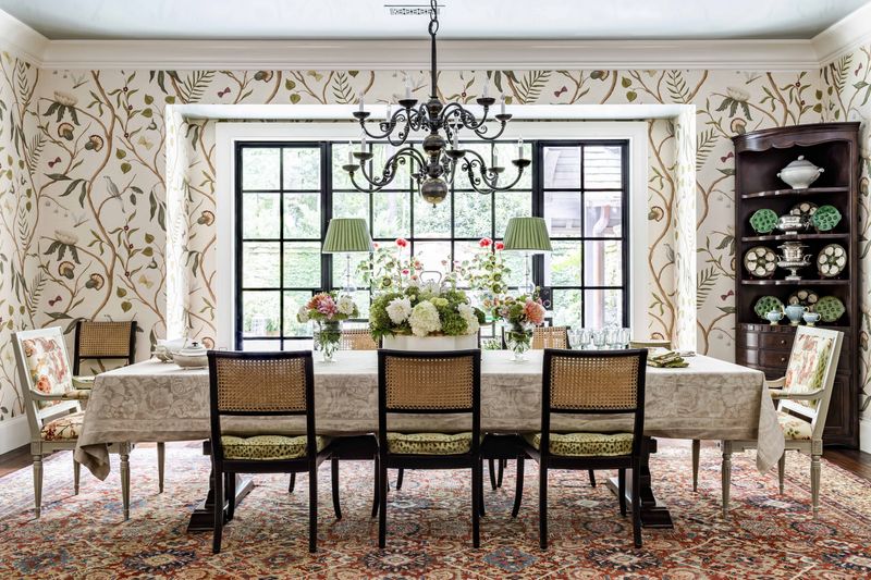 10 Southern-Chic Dining Rooms In Georgia You'll Love Forever - Decor Hint Peachtree Perfection