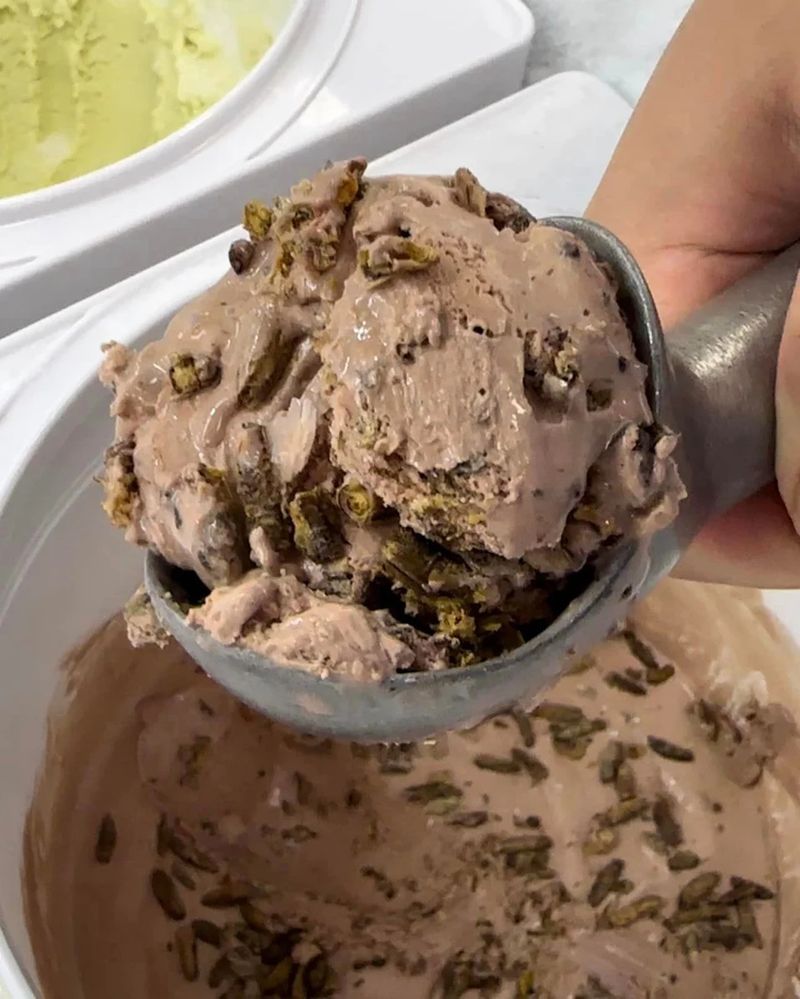Ghost Pepper Chocolate Swirl