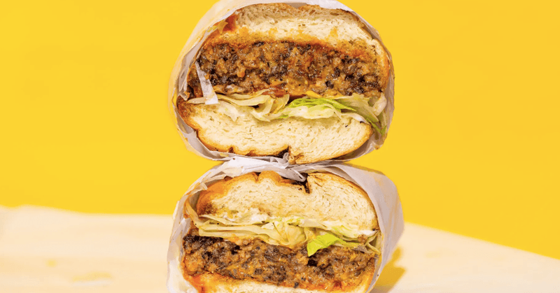 12 Tricky New York Food Names That Outsiders Always Struggle With - Decor Hint Chopped Cheese (chop't cheese)