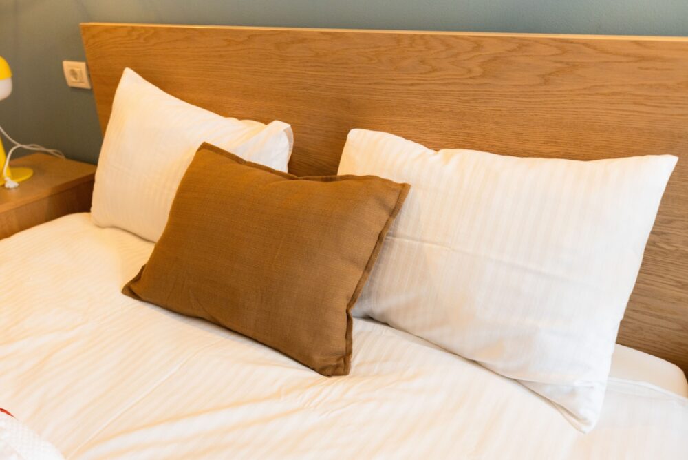 Sculptural Headboards With Clean Lines - Decor Hint