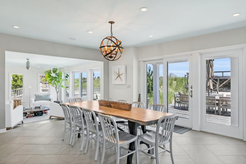 Bay Head Beachfront Charm