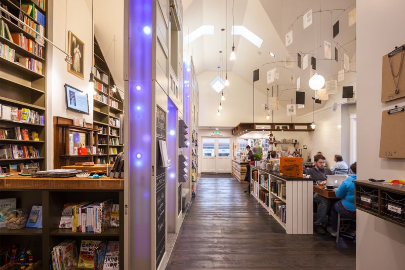 Ada's Technical Books and Cafe: Nerdy Nirvana