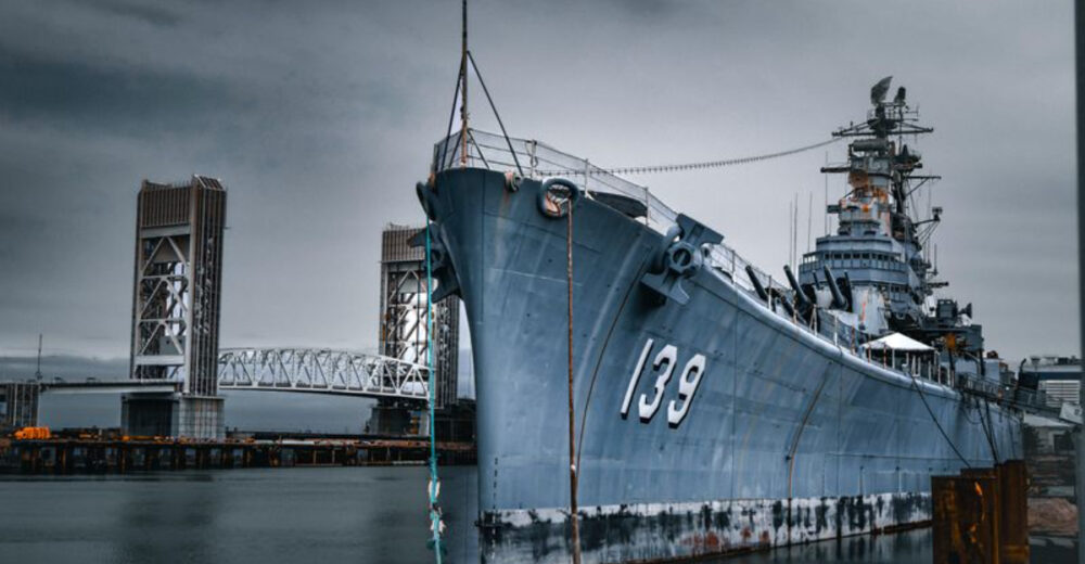 Set Sail For Scares On These 11 Massachusetts Haunted Harbor Cruises - Decor Hint