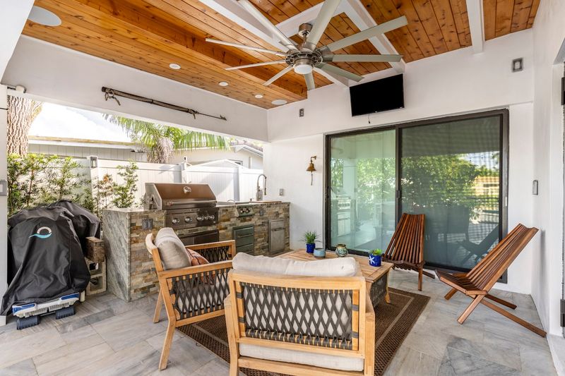 10 Florida Guest Houses That Feel Like Vacation Every Day - Decor Hint Casita Del Rio Guest Suite – Waterfront Wonder In Fort Lauderdale
