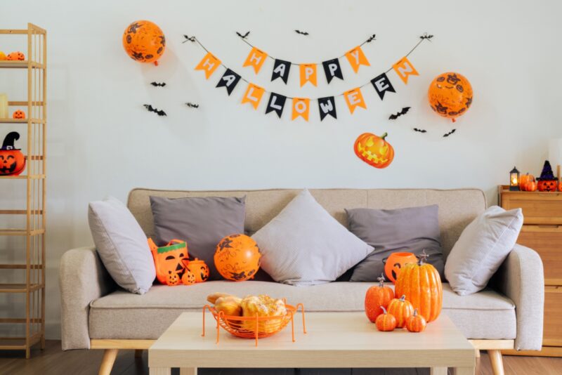 Simple Halloween Decorations That Work In Small Apartments