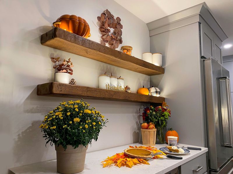 Integrated Shelving Lights