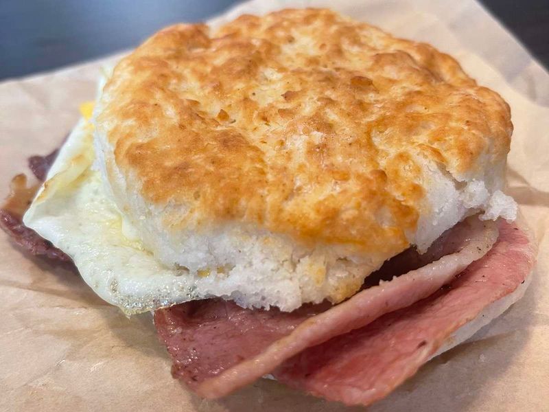 Biscuitville – Fresh-Baked Southern Mornings