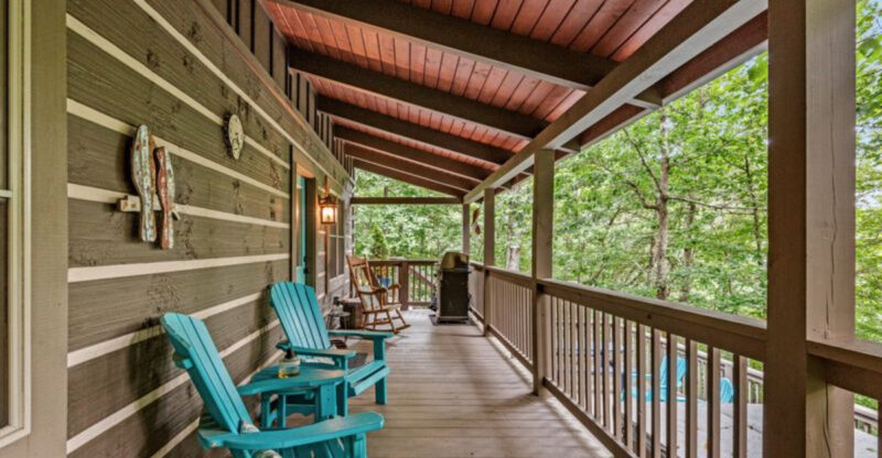 Slow Sundays Start On These Virginia Country Porches