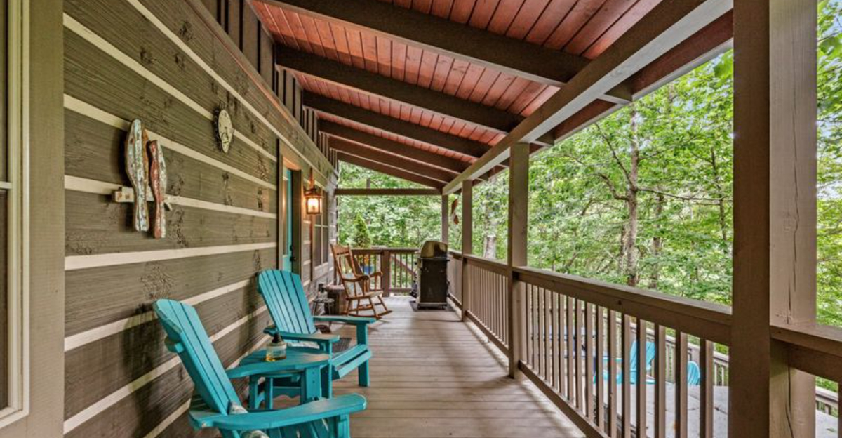 Slow Sundays Start On These 9 Virginia Country Porches - Decor Hint