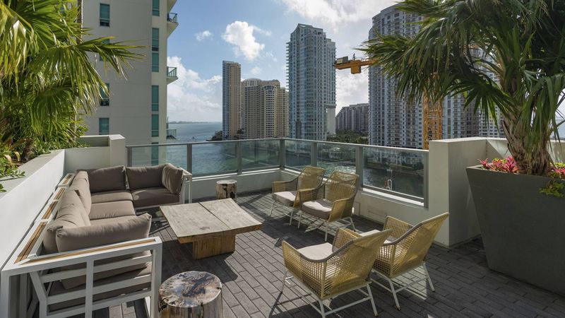 Downtown Riverfront Hideaway