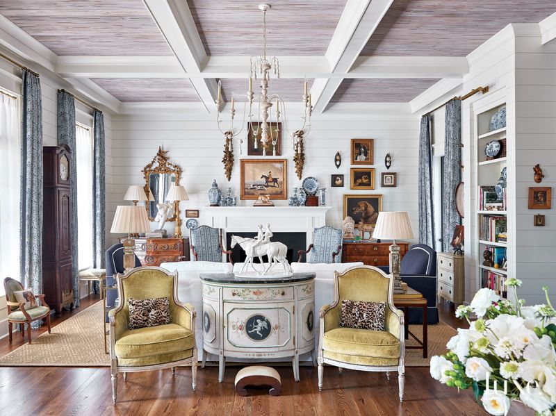 Whitewashed Walls With Vintage Furniture