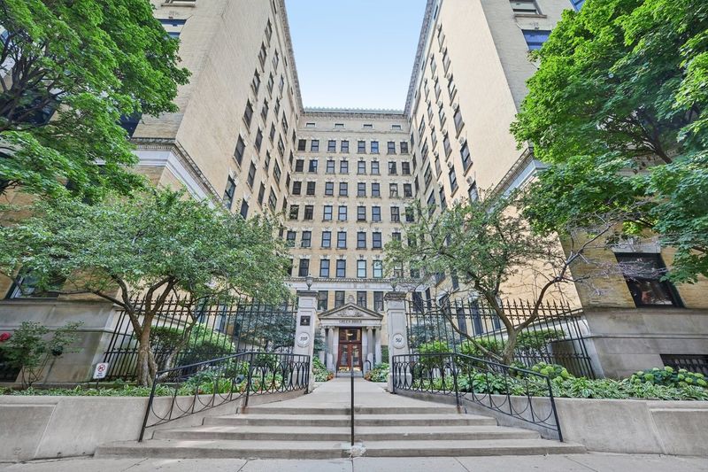 Lakeview's Historic Condo Conversion
