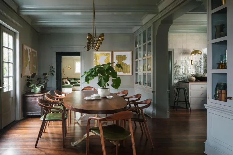 6 Portland Craftsman Homes Where Classic Design Endures - Decor Hint Painted Fern House - Modern Craftsman Revival