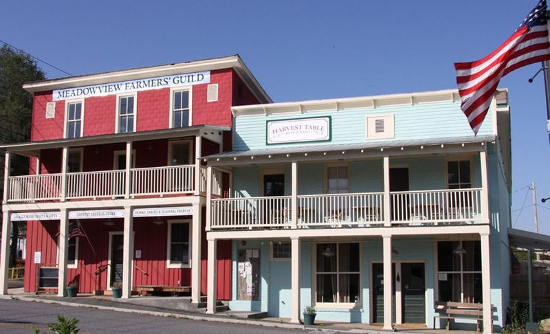 Harvest Table Restaurant – Meadowview