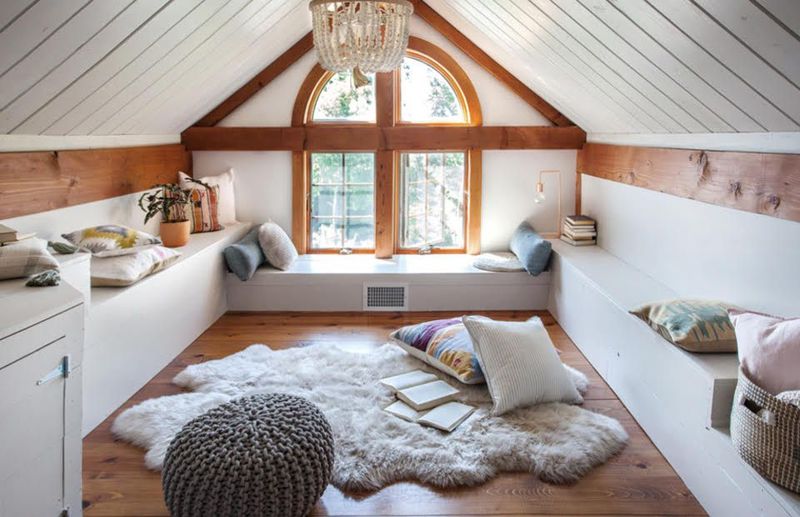 Cozy Loft Spaces And Reading Nooks