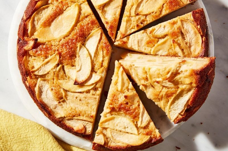 Dutch Apple Cake