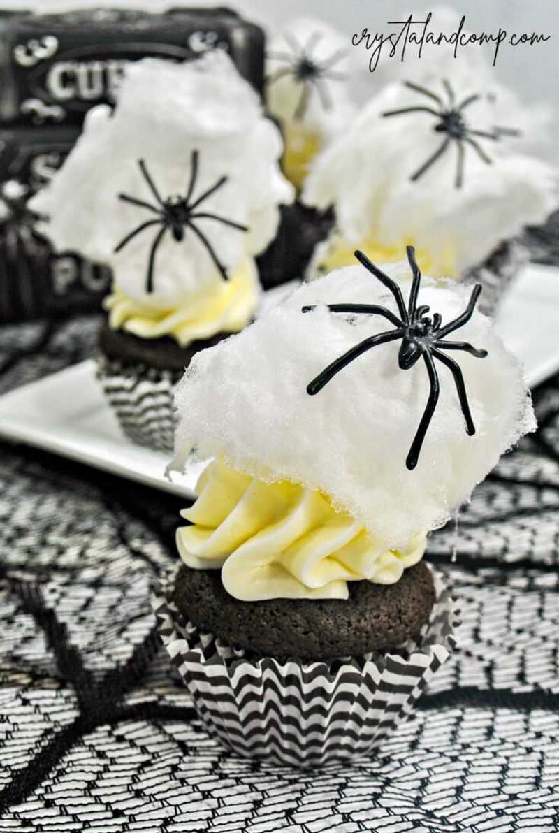 Tumbleweed Cotton Candy Cupcakes