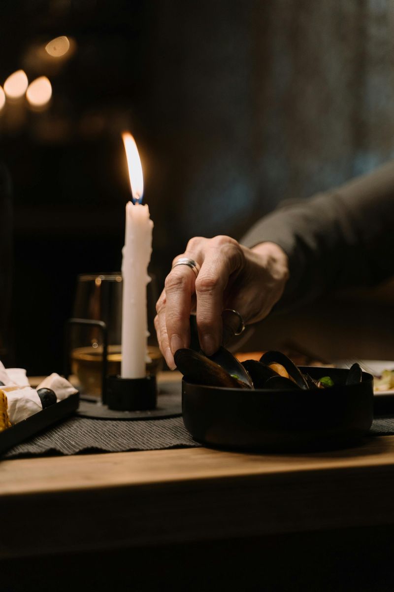 Gothic Black Dinnerware