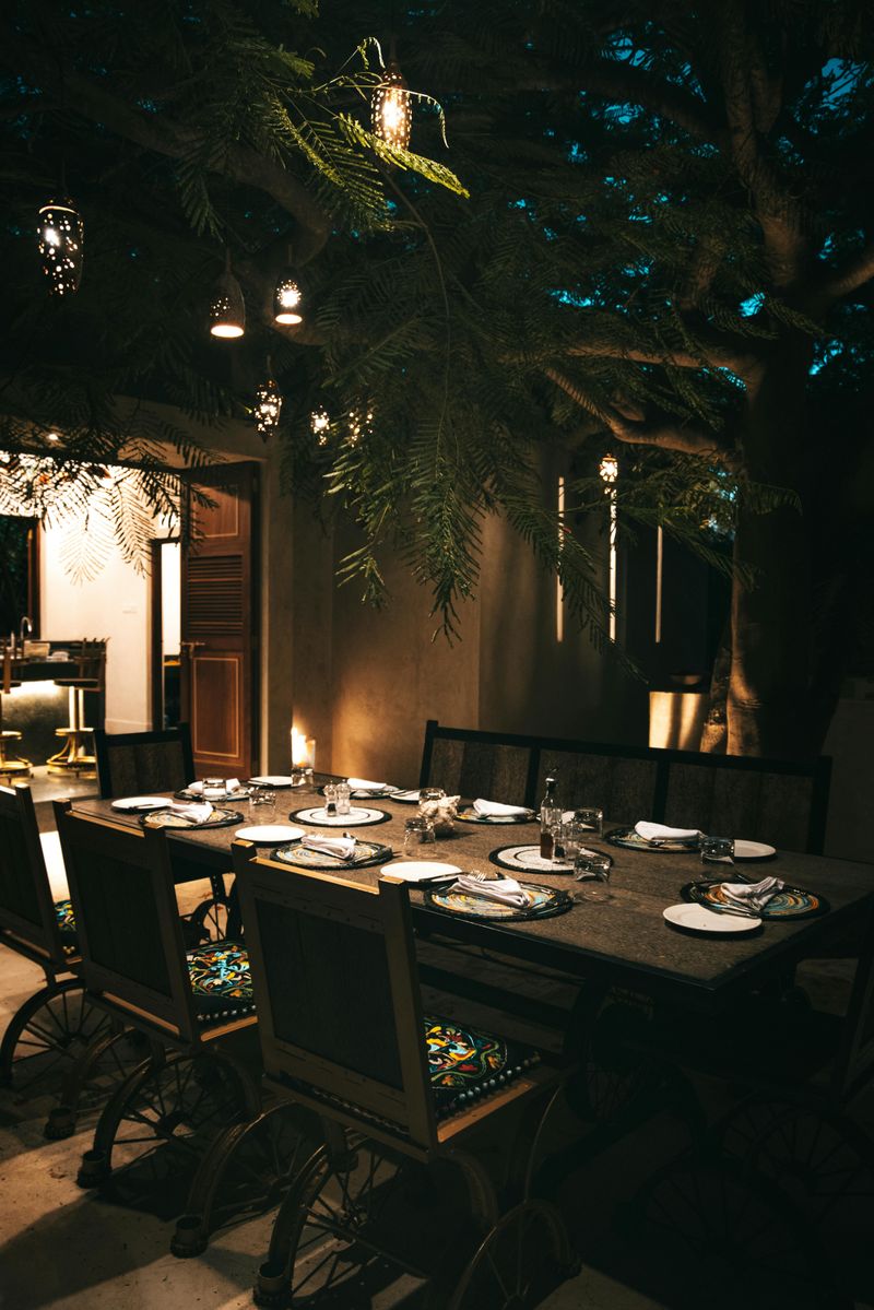 Candle-Style Fixtures Enhance Dining Experiences