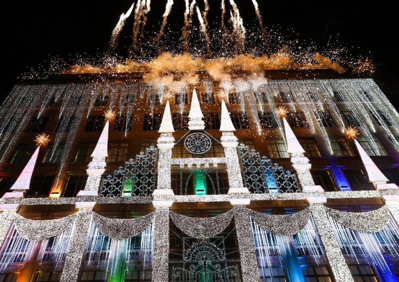Saks Fifth Avenue Light Show