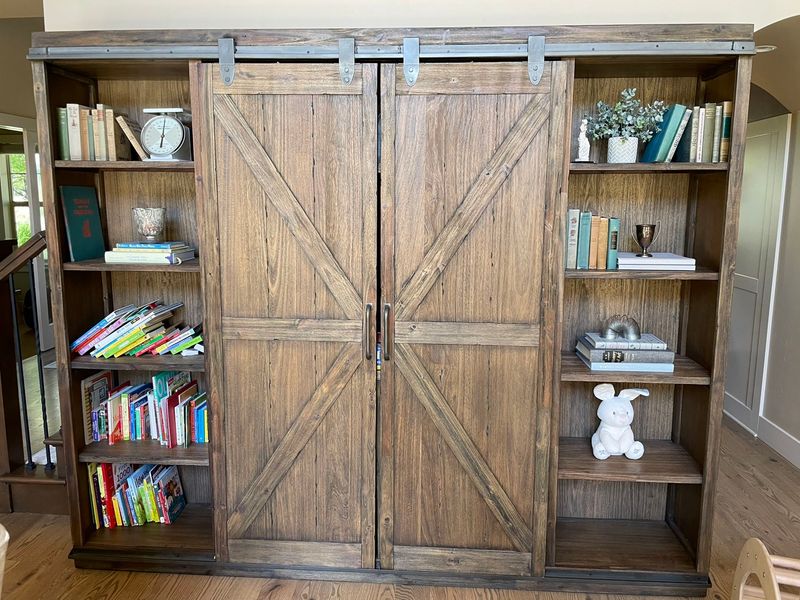 Barn Door Hideaways