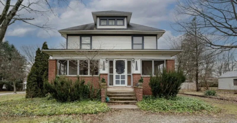 Step Onto The Front Porch Of These Classic Ohio Craftsman Homes