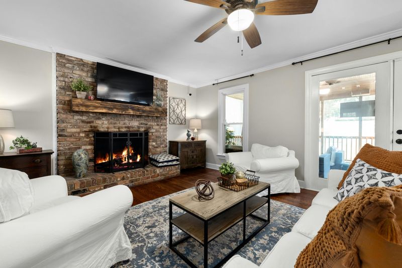 Reclaimed Barn Wood Mantel