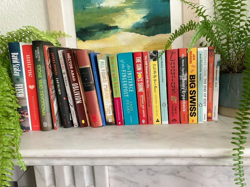 Filling Mantels With Non-Decorative Storage