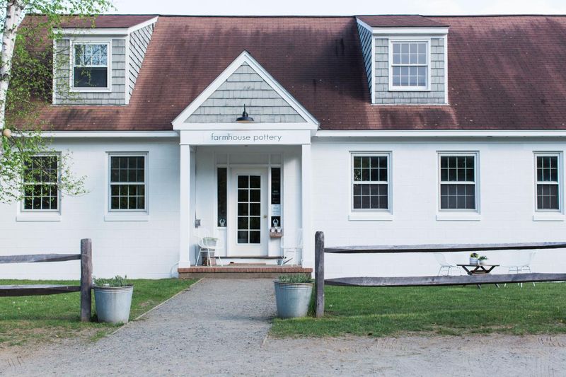 11 Vermont Barn Conversions With Surprising Modern Touches - Decor Hint Farmhouse Pottery's Barn Workshop Blends Craft And Technology
