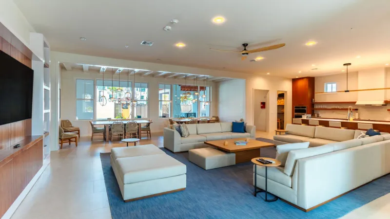 Luxury Villas, Vacation Homes, And Hotel Stays