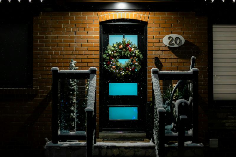11 Home Upgrades You Can Do For About $100 - Decor Hint Install New House Numbers Or Modern Mailbox