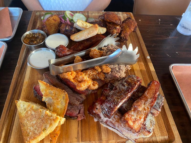 Home Team BBQ – Charleston's Whole Hog Heroes