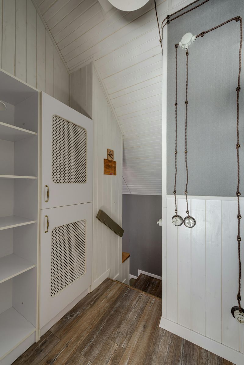 Cutout Cabinets May Add Decorative Interest To Kitchen Remodels - Decor Hint Historical Inspiration And Modern Adaptations