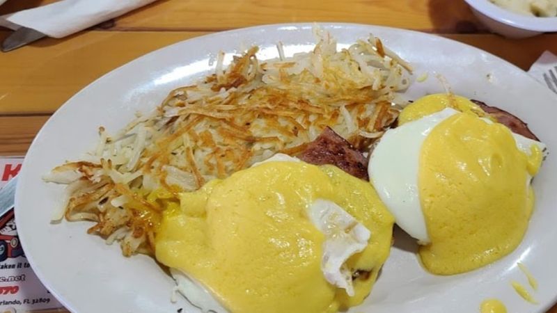 Dixie Belles Café: Southern Comfort In A Country Setting