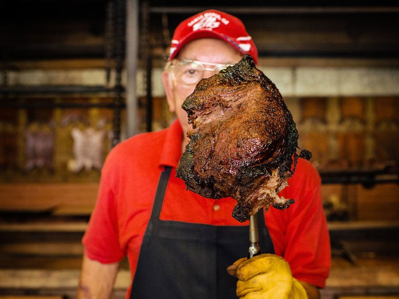 11 California BBQ Legends Still Smoking Over Red Oak - Decor Hint Santa Maria BBQ Outfitters – Keeping Tradition Alive