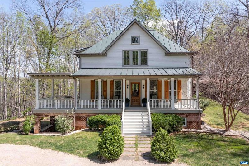 12 Virginia Country Farmhouses With Porches Made For Sundays - Decor Hint Chestnut Hill Refuge