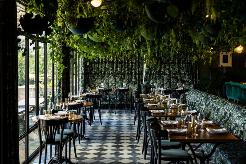 12 Sophisticated Texas Restaurants For An Elegant Dining Experience - Decor Hint Lutie's Garden Restaurant – Austin