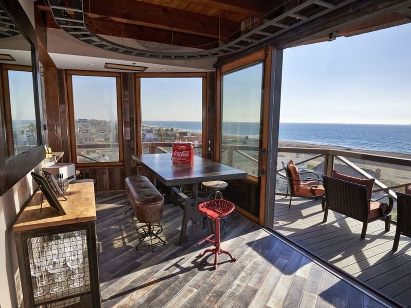 12 Malibu Beachfront Homes With Light And Breezy Coastal Vibes - Decor Hint The Converted Lifeguard Tower