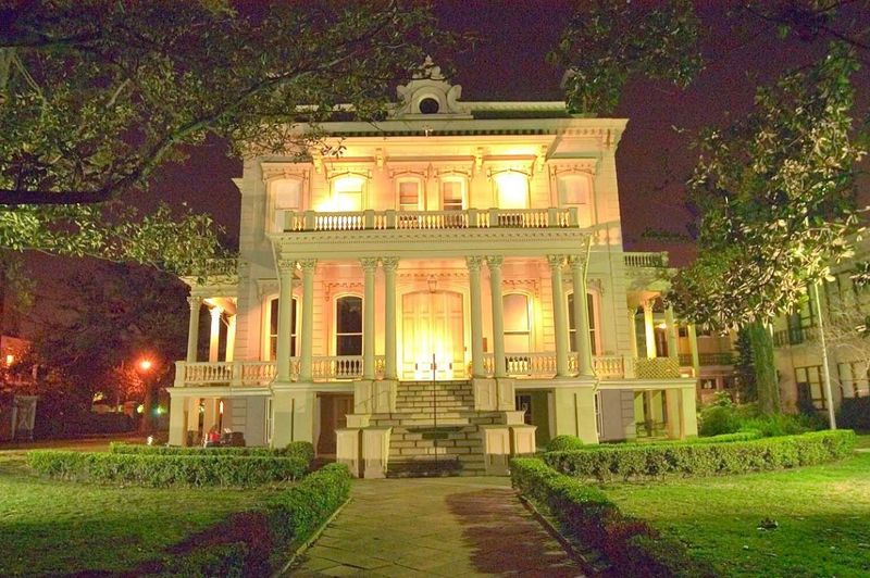 8 New Orleans Creole Cottages With Classic Vintage Appeal - Decor Hint The Garden District Grande Dame