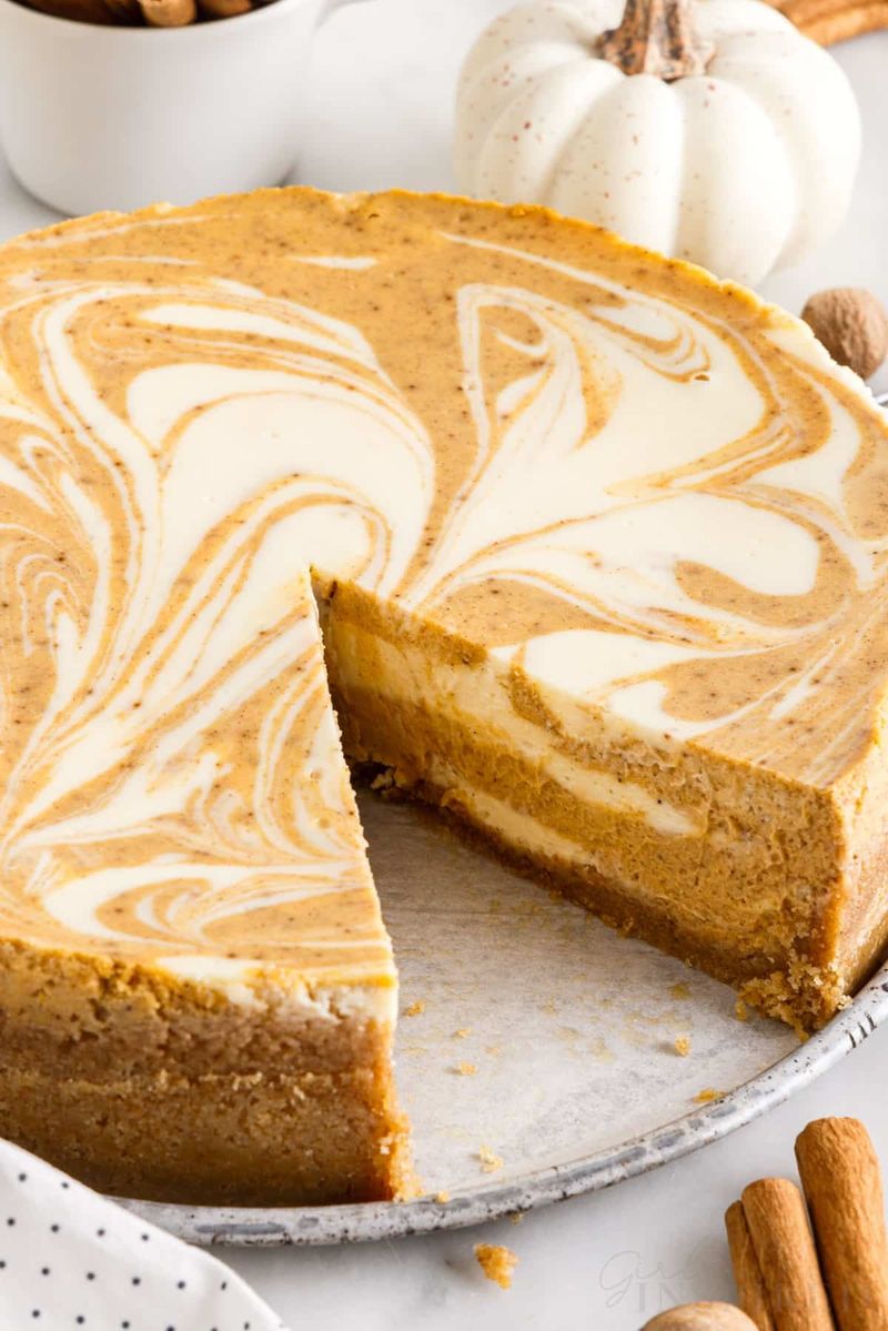 Swirly Hypnotic Pumpkin Cheesecake
