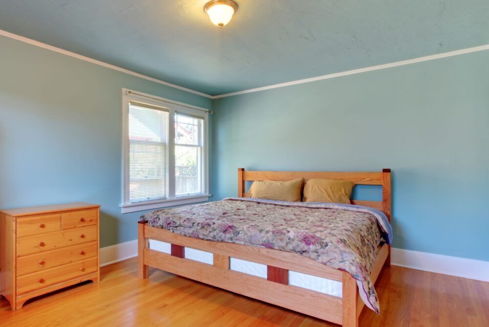 The Outdated Bedroom Trend That's Subtly Returning In 2026