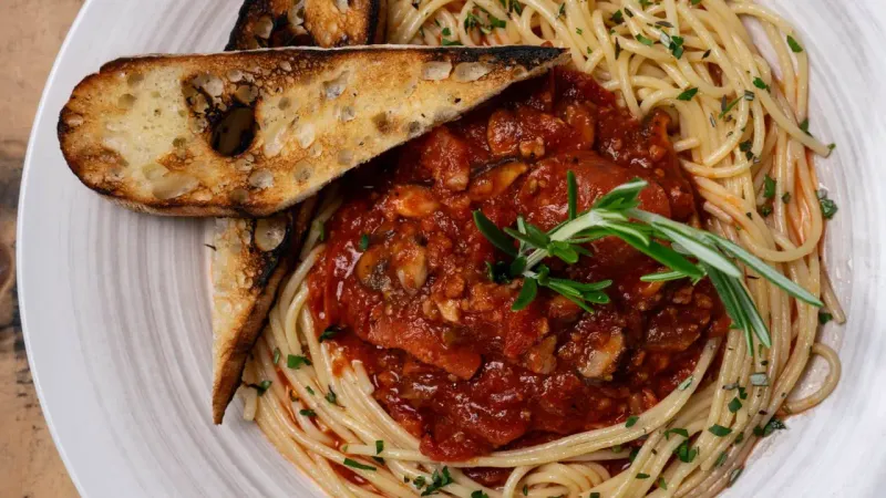 The Farmhouse Restaurant: Where Calories Don't Count