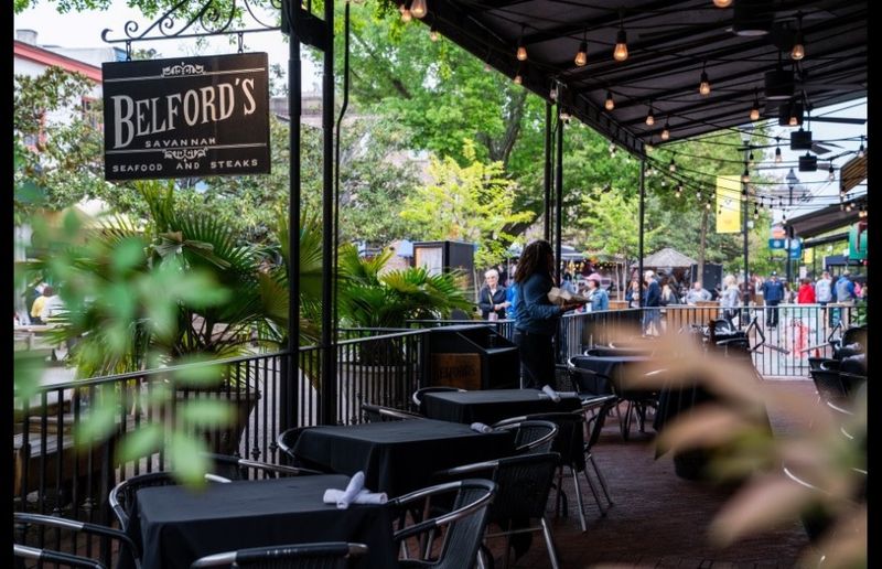 10 Outdoor Spots In Savannah That Could Make Boil Nights Feel Summery - Decor Hint Belford's on the River Patio Savannah, Georgia