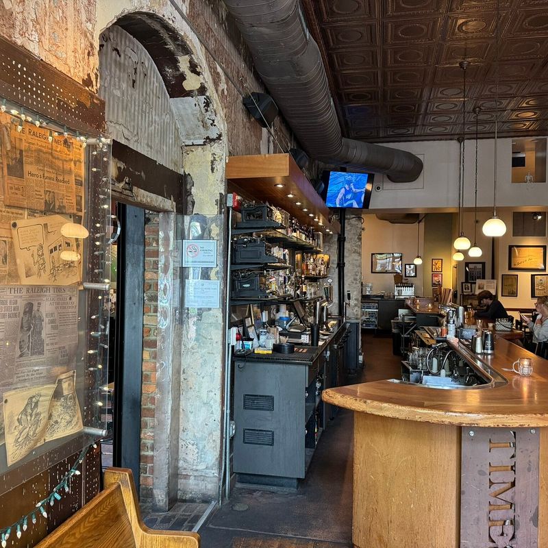 6 North Carolina Restaurants Locals Recommend And 6 They Can't Get Enough Of - Decor Hint Raleigh Times Bar