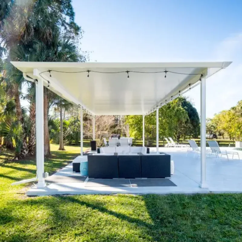 9 Tampa Courtyard Kitchens Built For Storm-Ready Living - Decor Hint The Flood-Defying Floating Design