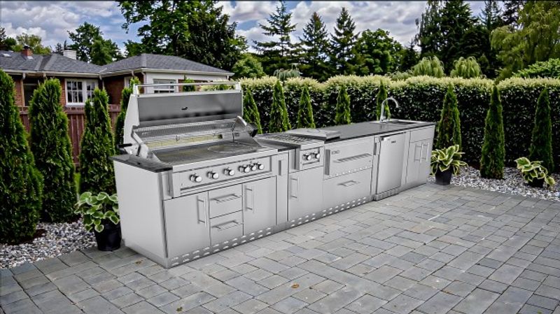 9 Tampa Courtyard Kitchens Built For Storm-Ready Living - Decor Hint The Power-Independent Paradise
